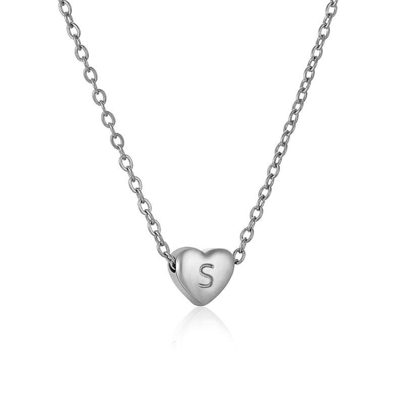 European and American Cold Wind Love Letter Necklace Female Ins Peach Heart English Letter Collarbone Chain 2026