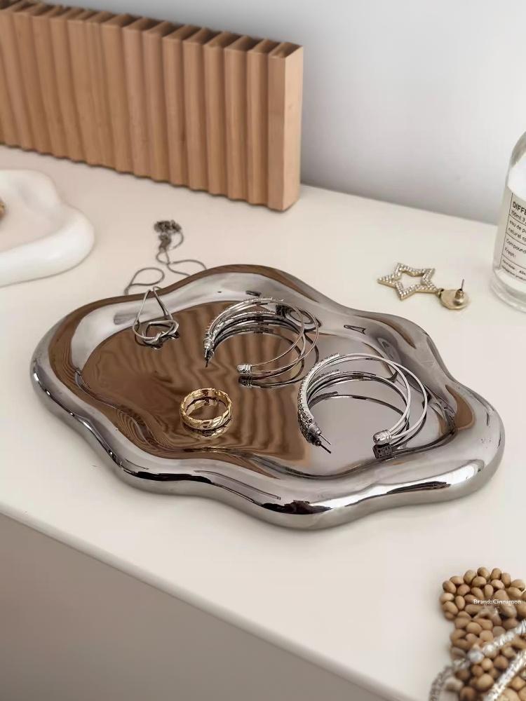 /Simple Jewelry Storage Tray Creative Cloud Shapes Electroplated Jewelry Earrings Ring Display Desktop Dish For Women".
