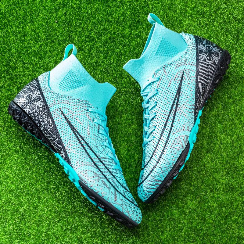 Fashion Soccer Boots Men and Women High Top Crushed Nails Juvenile Adult Couple Artificial Grassland Spike Training Shoes Sneakers