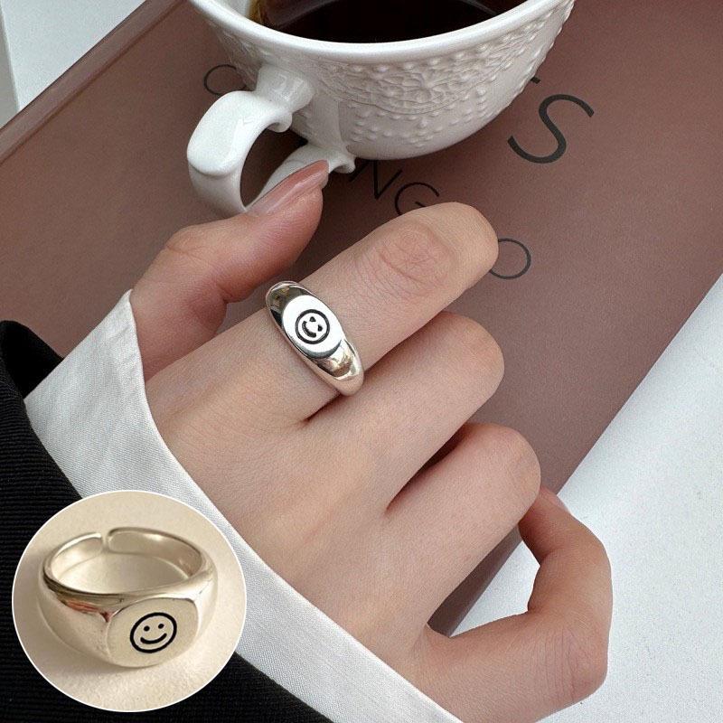 

Геометрическое твиловое кольцо-смайлик из серебра 925 пробы - Универсальная мода в корейском стиле для женщин. Adjustable