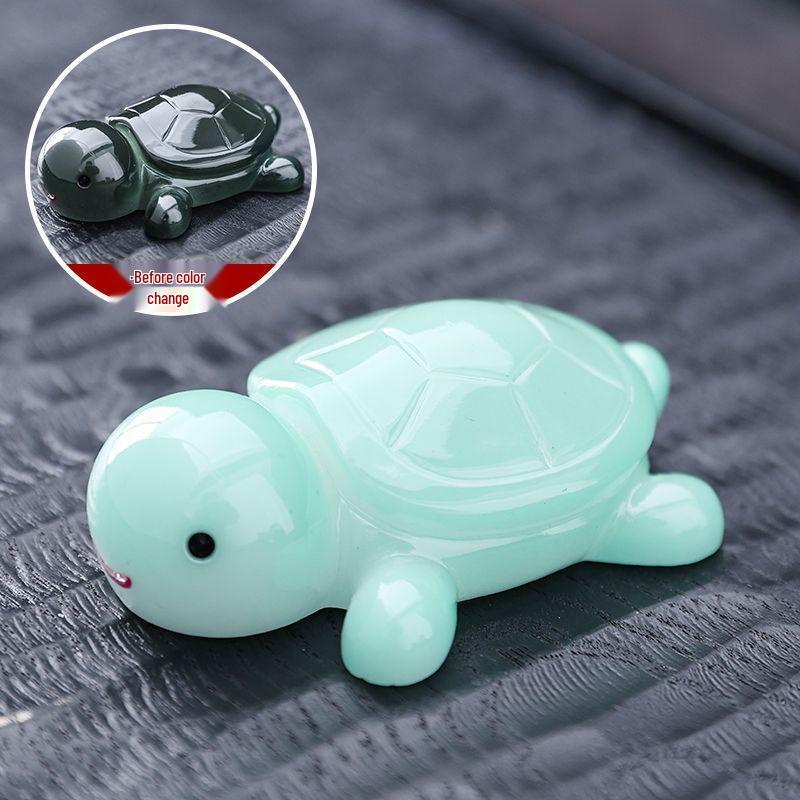 Charming Color-Changing Turtle Tea Pet Ornament