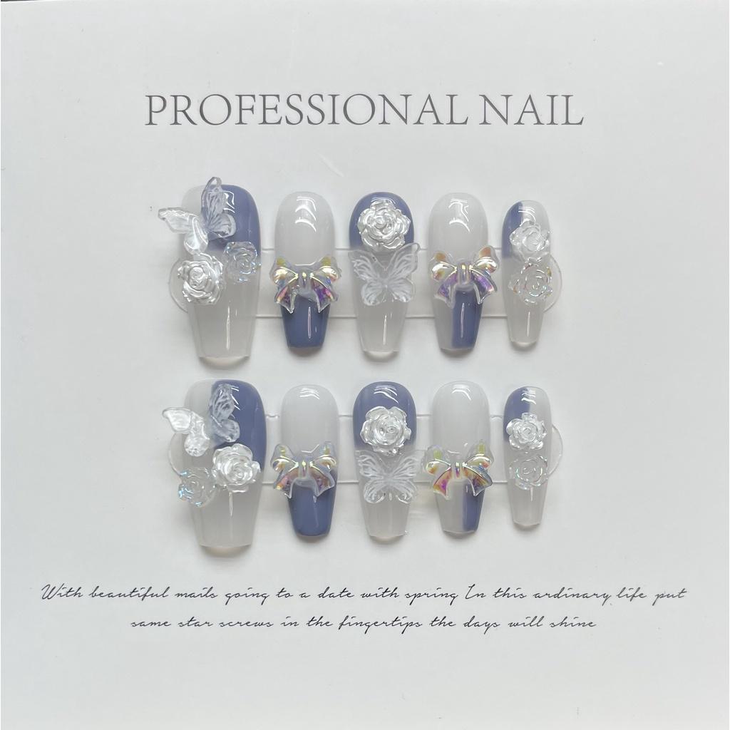 HANDGEMACHTE künstliche Nägel Aurora Bow Knot Camellia Butterfly Transparent Haze Blue Kontrastfarbe Phototherapie-Nägel Wiederverwendbare und abnehmbare Nägel