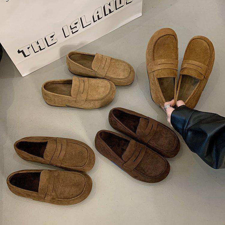 Retro flat-soled Boken shoes women's 2025 autumn new shallow single shoes casual versatile and comfortable one-pedal loafers