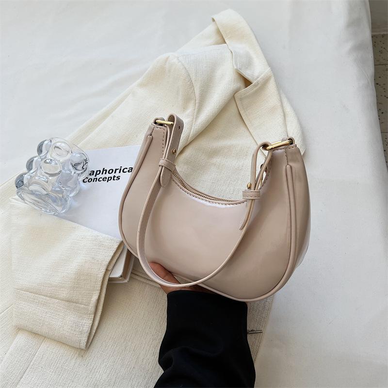 High-end Niche Underarm Bag Shoulder Bag Oil Skin Texture Underarm Bag Women