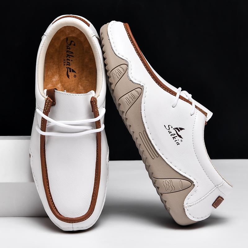 Men’s White Driving Shoes Handmade Moccasins Casual Retro Men’s Outdoor Wide Shoes Plus Size Anti Slip Boat Shoes