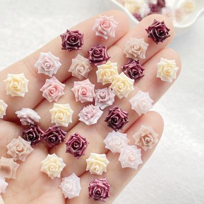 50/100 szt. Żywiczne Kolorowe Mini Róże, Kamelie Nail Art Flatback Scrapbook DIY Aplikacja Ślubna Akcesoria Jubilerskie Rzemiosło