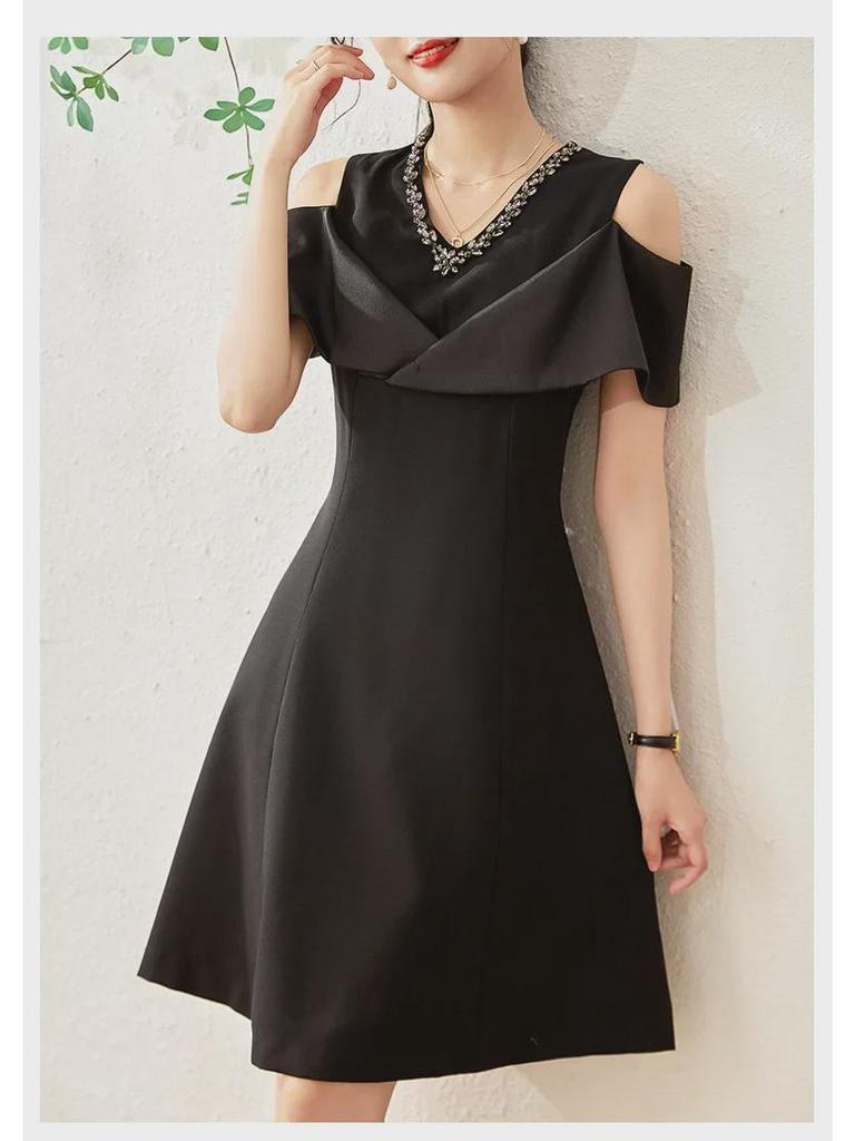 Nanyou Elegant Diamond V-Neck Off-Shoulder Slim Dress for Women