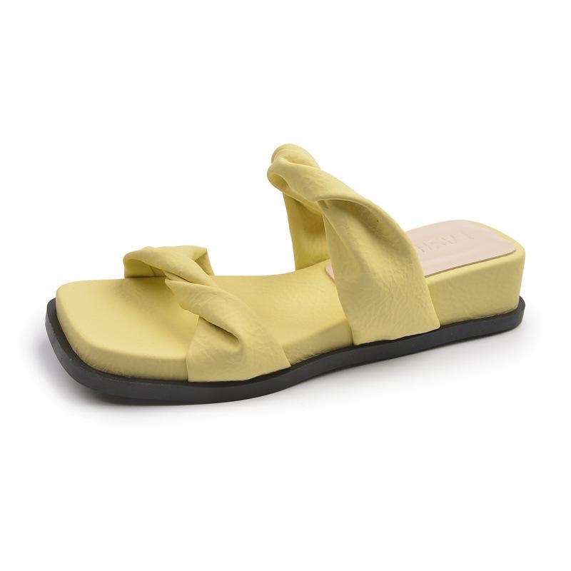 

In the summer of 2025, the new fairy style square head solid color open-toed thin heel soft bottom word with wedge heel cool slippers is worn outside 40