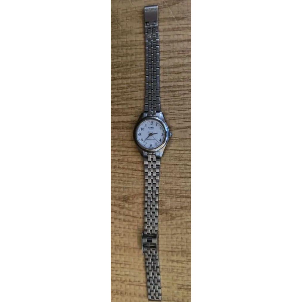 CASIO watch quartz