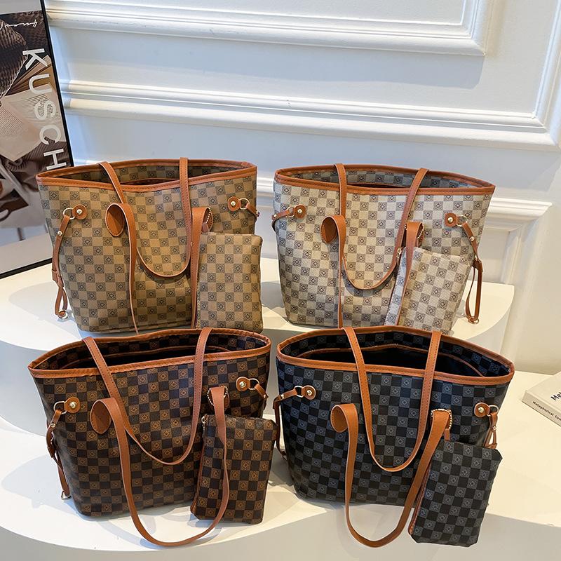 Vintage High Aesthetic Tote Bag New Large Capacity Printed Shoulder Handbag Retro Casual Faux Leather Commuter Purse