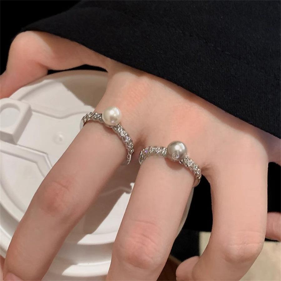 Gentle pearl stacking ring cold wind index finger ring light luxury design ring