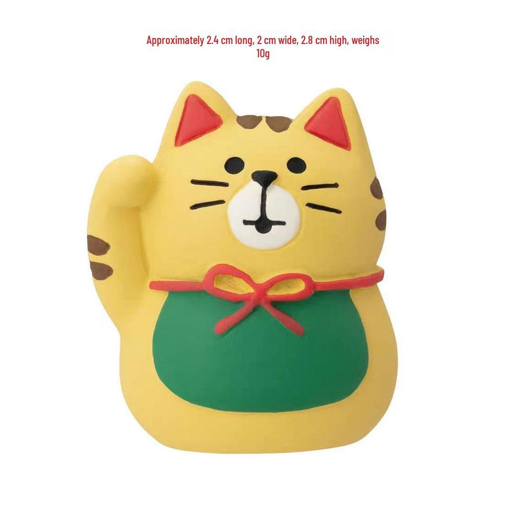 Japanese Style Mini Lucky Cat Ornaments - Trendy Zakka Crafts & Play Figures