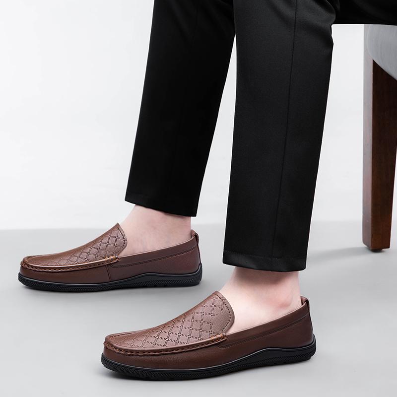 Fashion Slip-On Business Casual Shoes Men's Genuine Leather Loafers Comfortable Flat New Wedding Shoes for Men Lightweight Dress Shoes