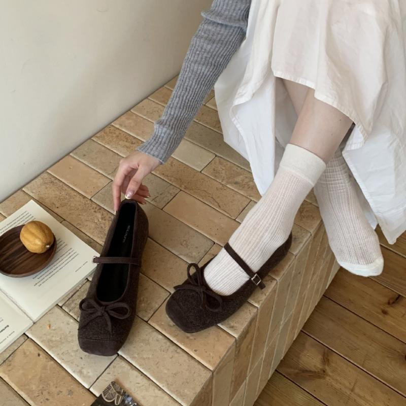 2025 new inner height-increasing single shoes versatile bow evening shoes shallow mouth ballet Mary Jane shoes woolen single shoes