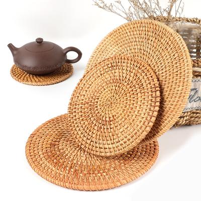 Tkana Podkładka Pod Herbatę z Rattanu Okrągła Naturalny Rattan Podkładki Pod Kubki Podkładki Ręcznie Tkane Izolujące Ciepło Podkładki na Stół Wyściółka Stołu Kuchnia