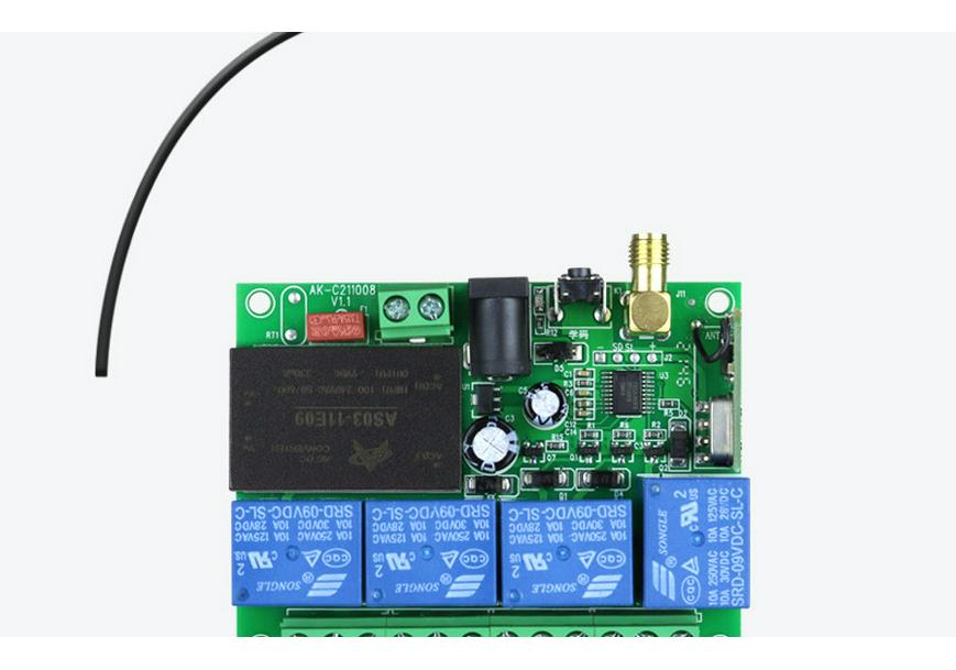 Universal 110V/220V Four-Way Remote Control Switch with Industrial-Grade Controller for Lights, Barriers, and Motors.