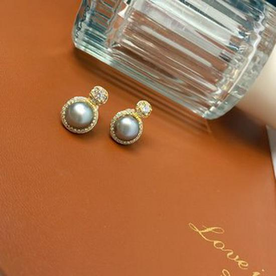 Elegant Songyuan Pearl Stud Earrings: Multiple Colors, Round Mantou Design, Light Luxury Fashion