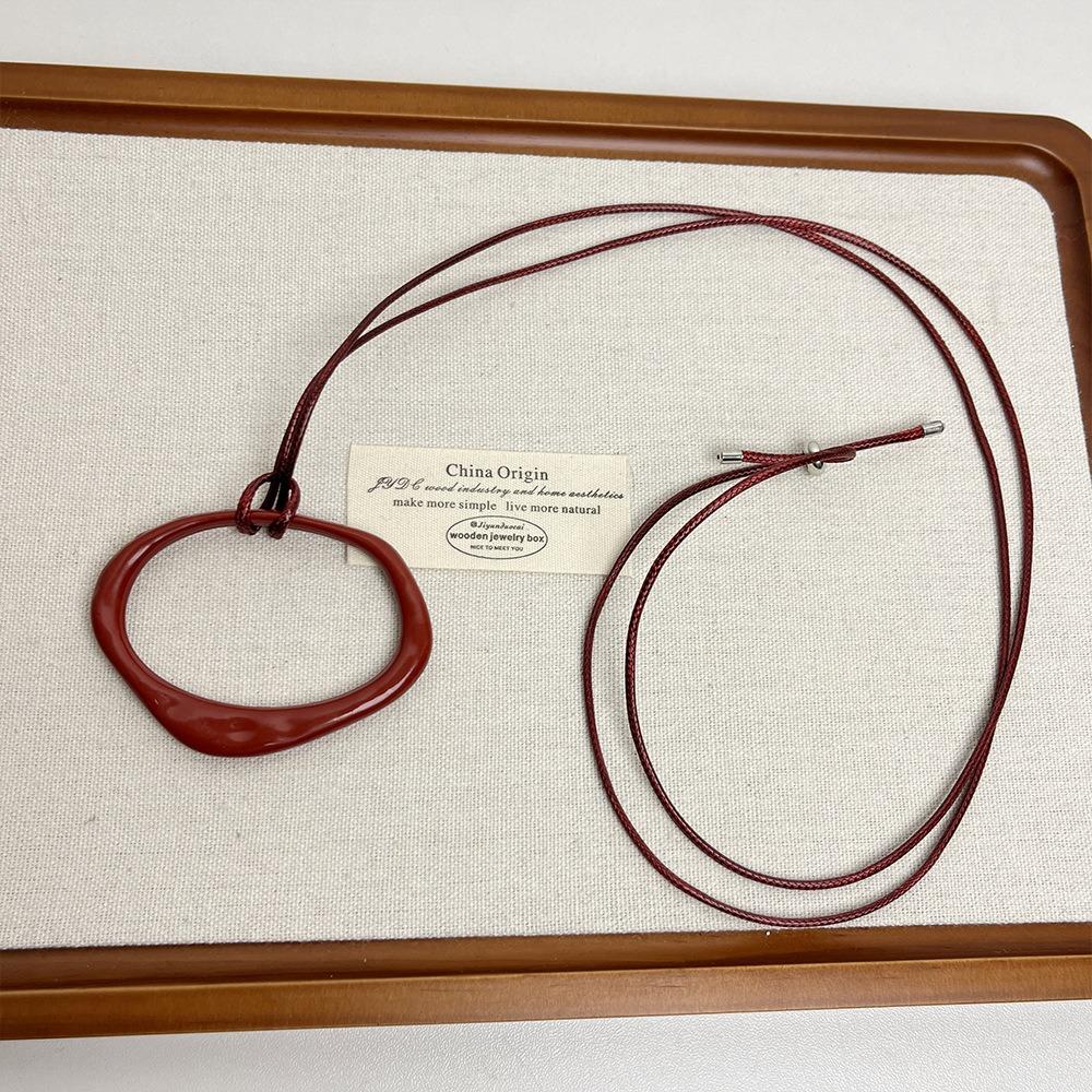 

Необычная подвеска Женское ожерелье Геометрические ожерелья Новая цепочка на ключицу красный