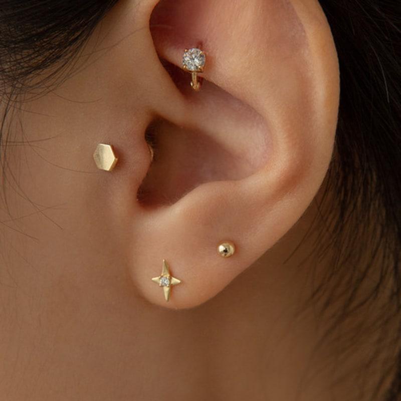 LUNNE 14k Hexagon Labret Tragus Piercing (14K Gold) #W04