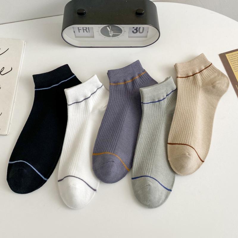 

Male Spring Summer New Product Draws A Fashionable Simple Pure Color Absorbs Perspiration Breathable Boat Socks 1 pair чорний