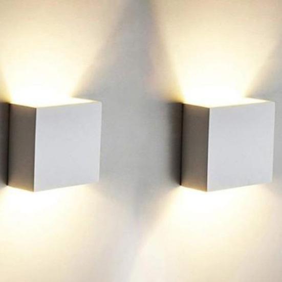 Lampa ścienna Łatwa w montażu Łatwe światło/Ciepłe białe światło Aluminiowa wielofunkcyjna lampa dekoracyjna COB 6W