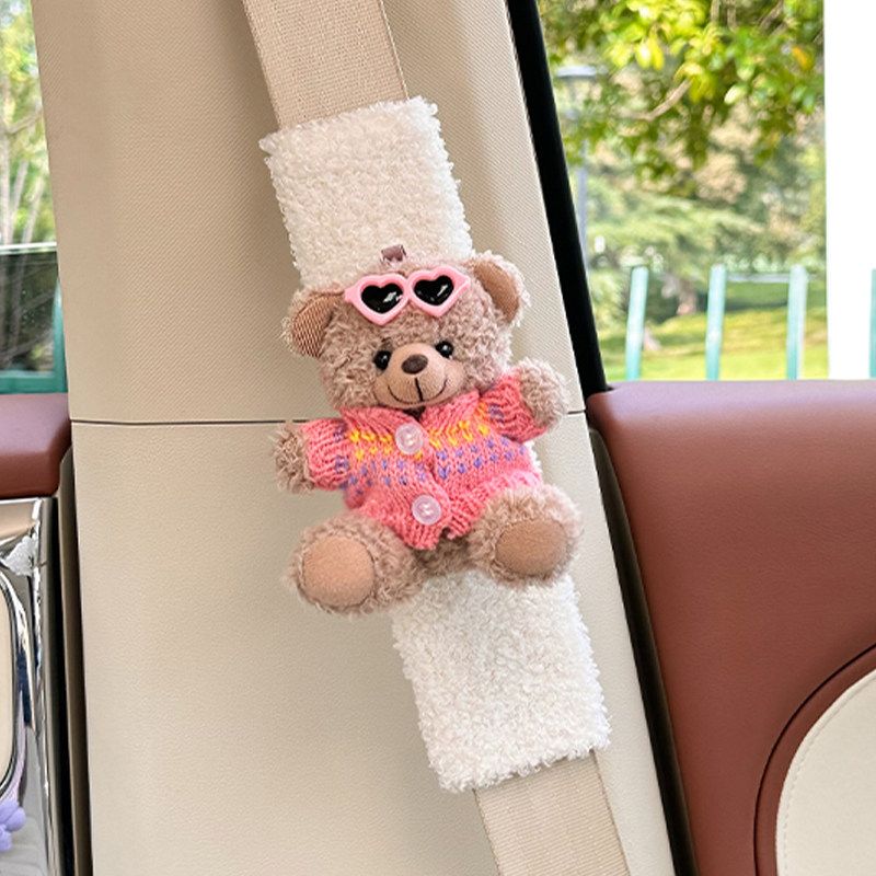 Cute Bear Pink Car Seatbelt Shoulder Pad Lambswool Anti-Neck-Strangling Safety Belt Decoration for Girls' Car Interior Accessories