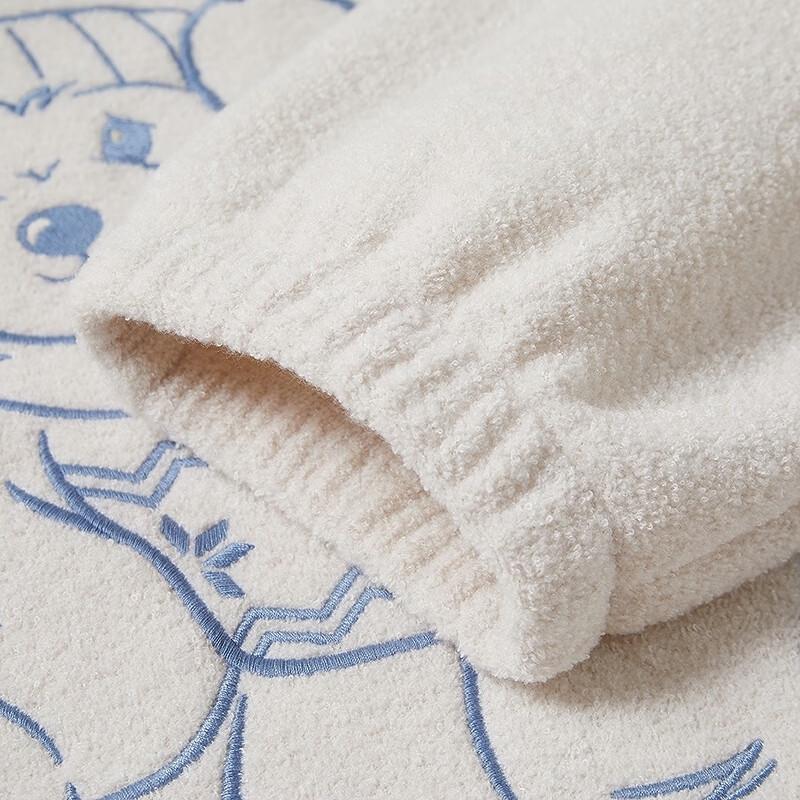 Teenie Weenie Women's Bear Graphic Stand-Collar Sweatshirt