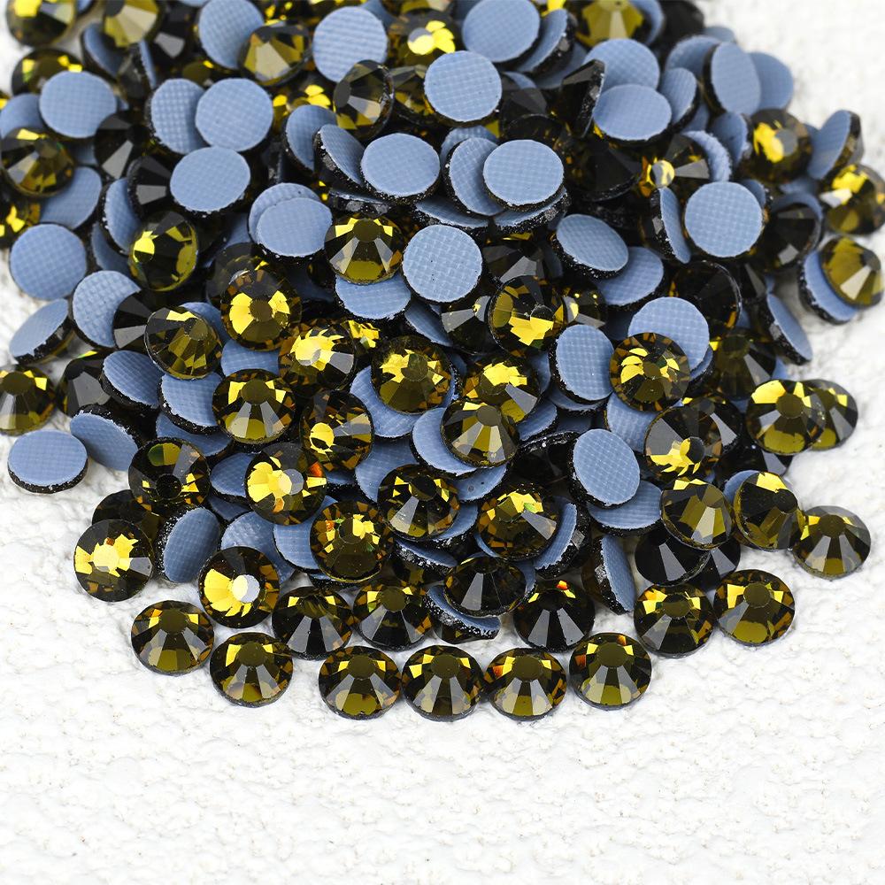 Weichen, Bază din Plastic de Înaltă Calitate Leave-In Diamante Colorate, Diamante pentru Manichiură, Autocolante Rotunde din Cristal pentru Bricolaj, Accesorii Bijuterii cu Diamante