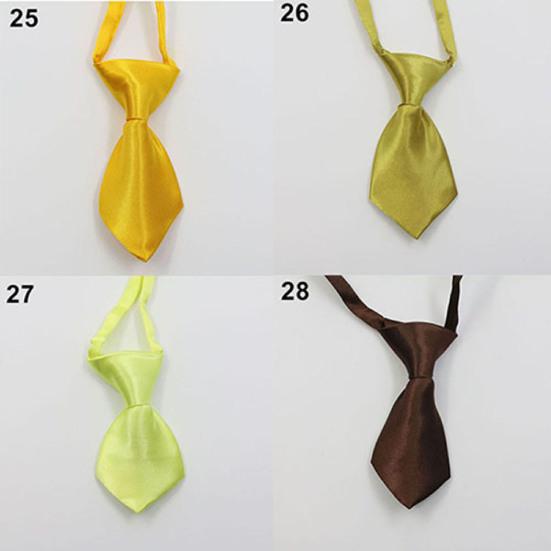 Haustier Krawatte Plastikschnalle Verstellbares Halsband Imitierte Seide Hund Krawatte für Hund