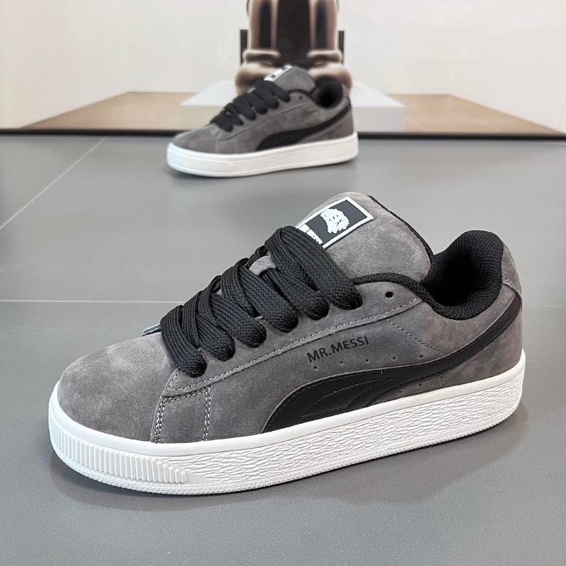 2025 Autumn New Men's Versatile Korean Fashion Sneakers - Trendy Student Sports and Casual Loafers