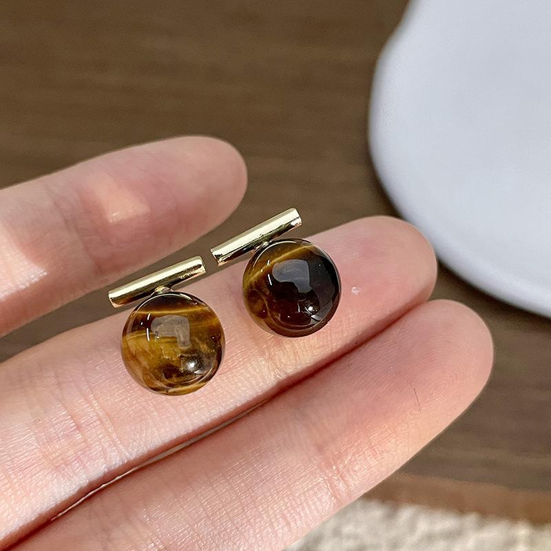 Natural tiger's eye stone series stud earrings for women Maillard exquisite retro earrings niche light luxury high-end temperament earrings
