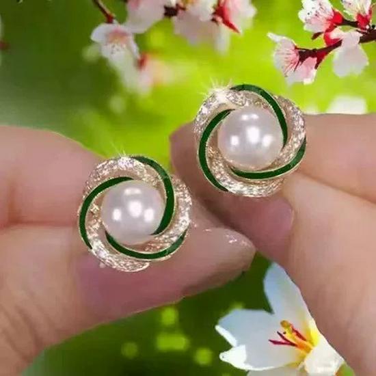 High-End Trendige Französische Zirkon Perlenohrringe Nischen-Design Klein Exquisit für Damen Einzigartiges Vielseitiges Design-Gefühl