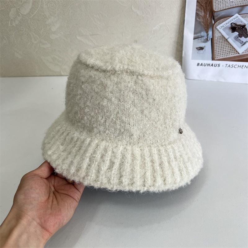 Lamb wool bucket hat women's autumn and winter new big head circumference warm plush basin hat versatile plain face small bucket hat