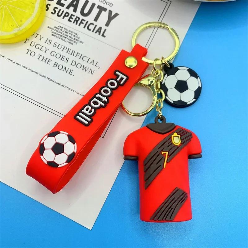 Voetbal Nr. 7 & Nr. 10 Koppel Truien Sleutelhangers Sport Thema Rugzak Hangers Auto Sleutelhangers Poppen - Fan Accessoires red