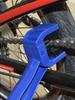 1pc Bicycle Chain Cleaning Brush, Motorcycle Cleaning & Lubrication Brush, 3-In-1 Chain Cleaner, Chain Cleaning Brush