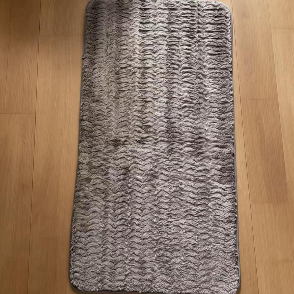 Machine Washable Non-Slip Coral Fleece Rug for Bedside & Bathroom