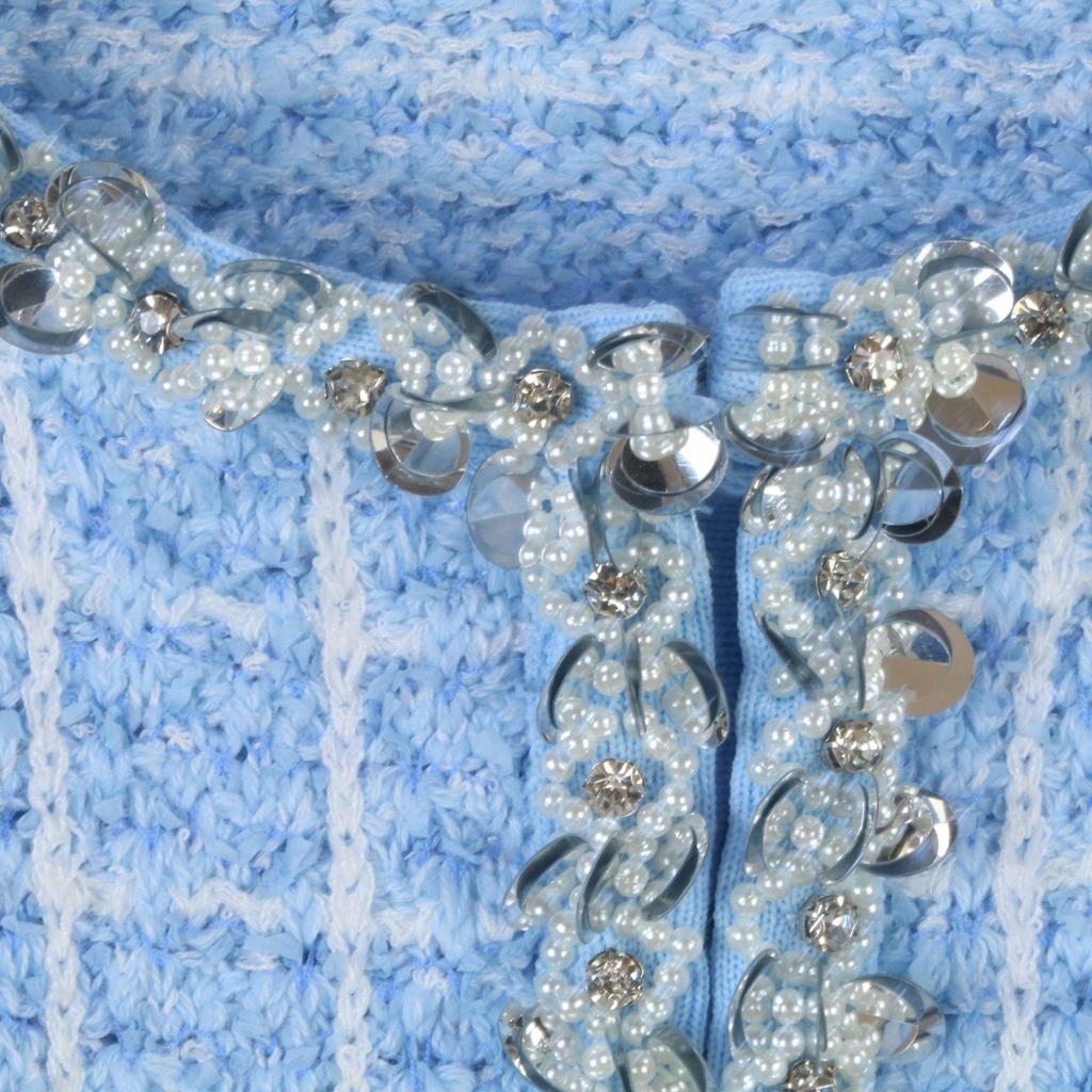 Schickes, französisch inspiriertes Strickjacken- und Bodycon-Midirock-Set mit Diamanten