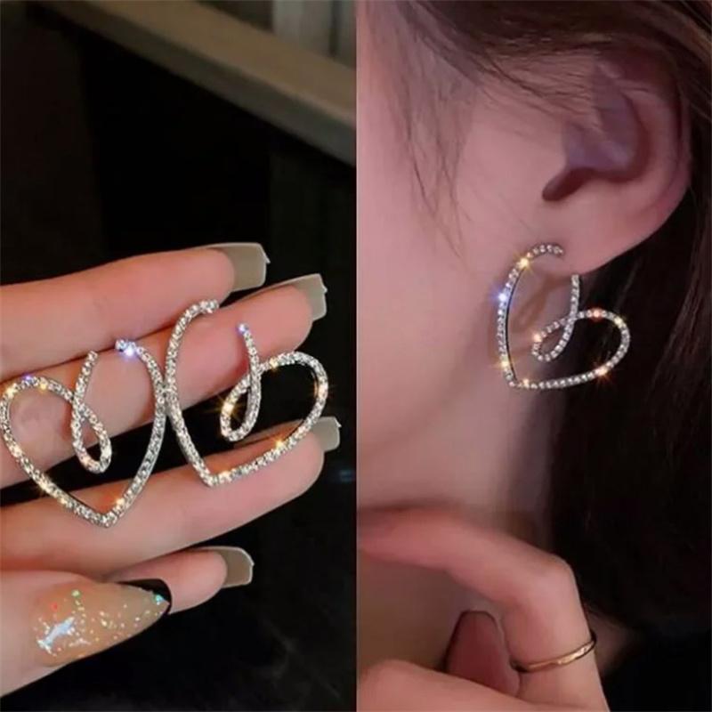 Exquisite Heart Shape Stud Earrings For Women Shining Cz Zircon Hollow Out Design Big Wedding Earring Girl Temperament Jewelry
