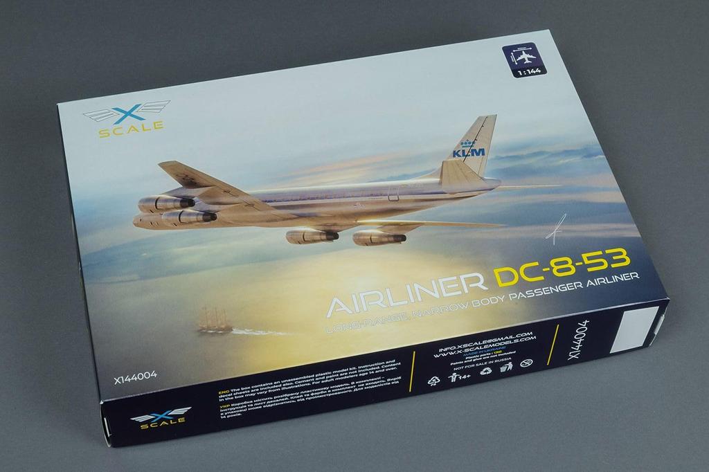 Models Royal Dutch Airlines Plastic Model XSM144004 X-Scale 1/144 DC-8-53