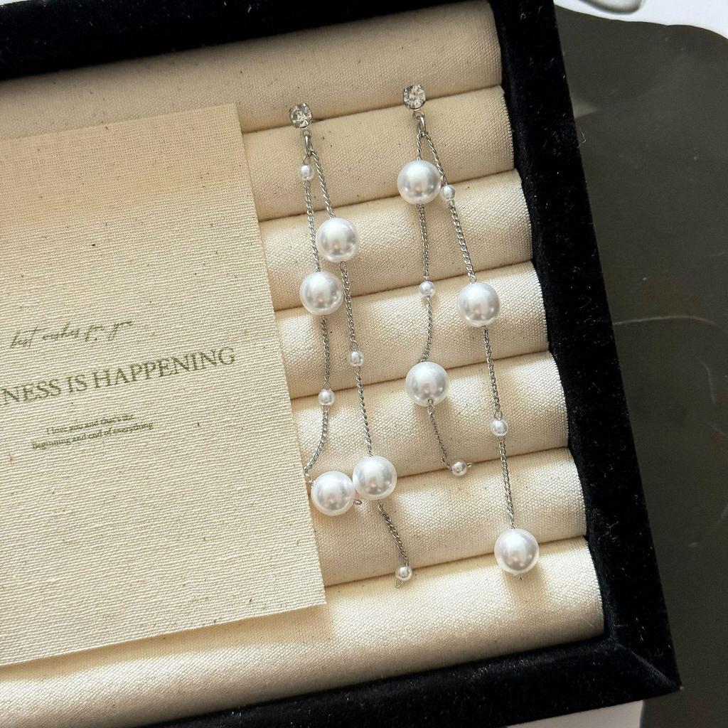 Korean Dongdaemun Pearl Tassel Earrings - Light Luxury Stud & Long Earrings for Women's Niche Socialite Fashion