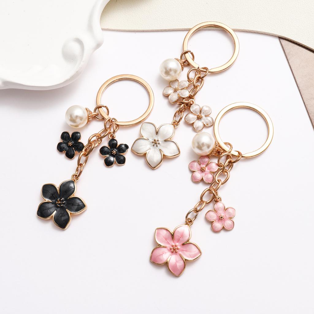 Lovely Sakura Floral Artificial Pearl Bag Decor Women Car Charm Ornaments Car Trinkets Accessories Gift Bag Charm