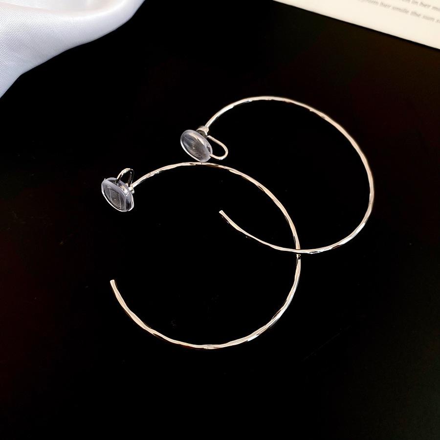 Brincos de Pressão Minimalistas Chiques para Orelhas Não Perfuradas, Estilo Europeu-Americano, Design Único, Acessório de Moda Versátil