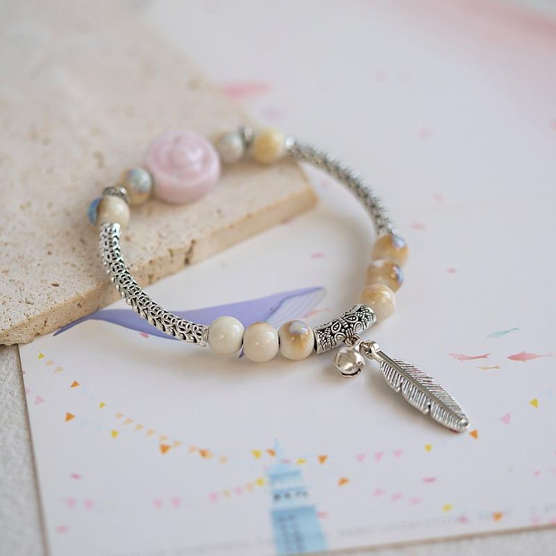 Jingdezhen ceramic bracelet batch goods, national style girls small fresh pink flower bracelet, versatile new Chinese bracelet.