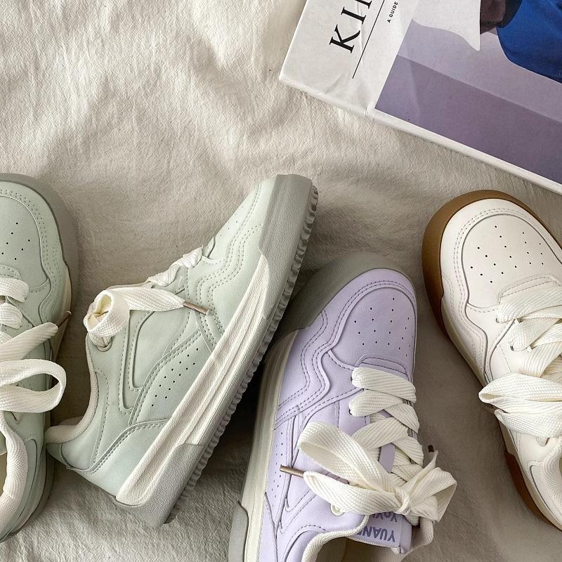 Nischendesign mintgrüne Board-Schuhe Damen 2025 neue Frühling und Herbst vielseitige Plateau-Trainingsschuhe lässige Sportschuhe