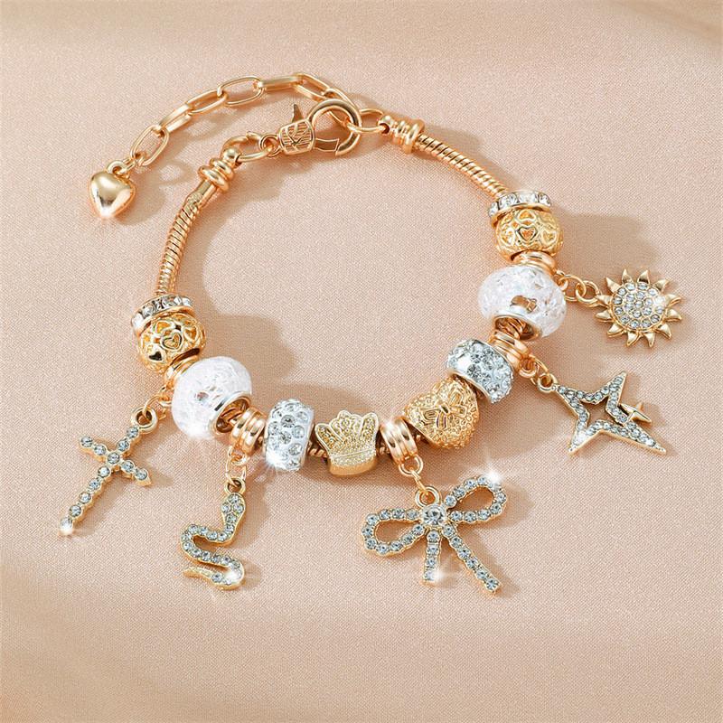 Bracciale Corona di Fiori Estiva da Spiaggia per Donna con Accenti di Conchiglie per la Vacanza