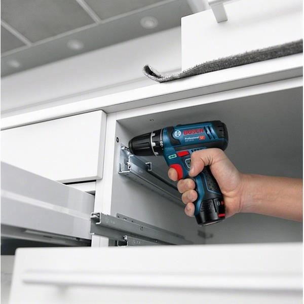 Taladro percutor atornillador Bosch Professional GSB 12V-15, 2 baterías de 2Ah y 4Ah, 1 cargador y set de accesorios - 06019B690G