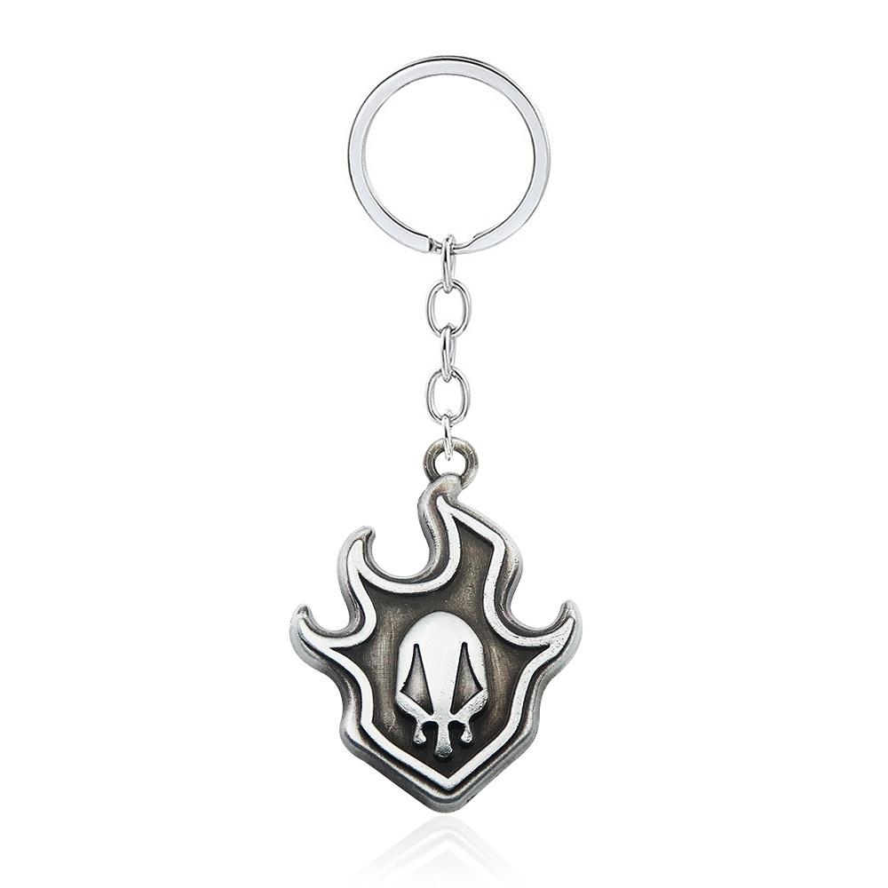 Anime BLEACH Kurosaki Ichigo False Mask Cosplay Necklace Keychain Grimmjow Necklace Cosplay Accessories Man Woman Jewelry Gifts