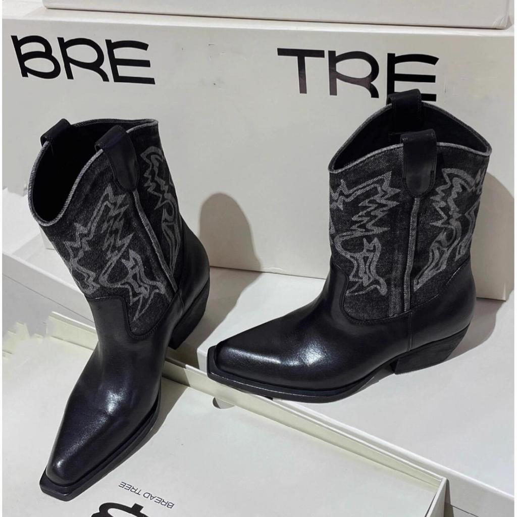 Cai Wenjing has the same pointed thick heel western cowboy boots for women in autumn and winter 2025, and retro style short boots are versatile.