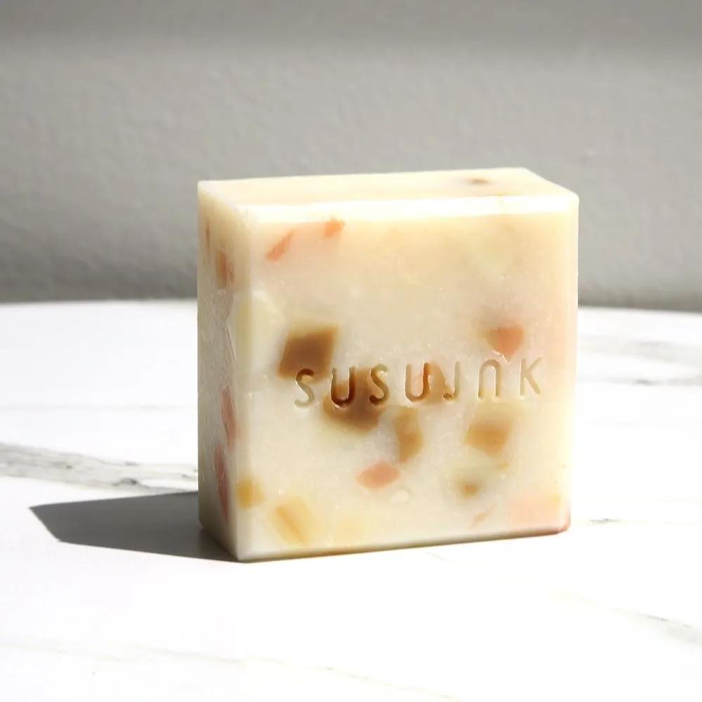 SUSUJAK Handmade Natural Soap Job's Tears Soap 100g / Shower, Face Wash, Cleansing, Exfoliation