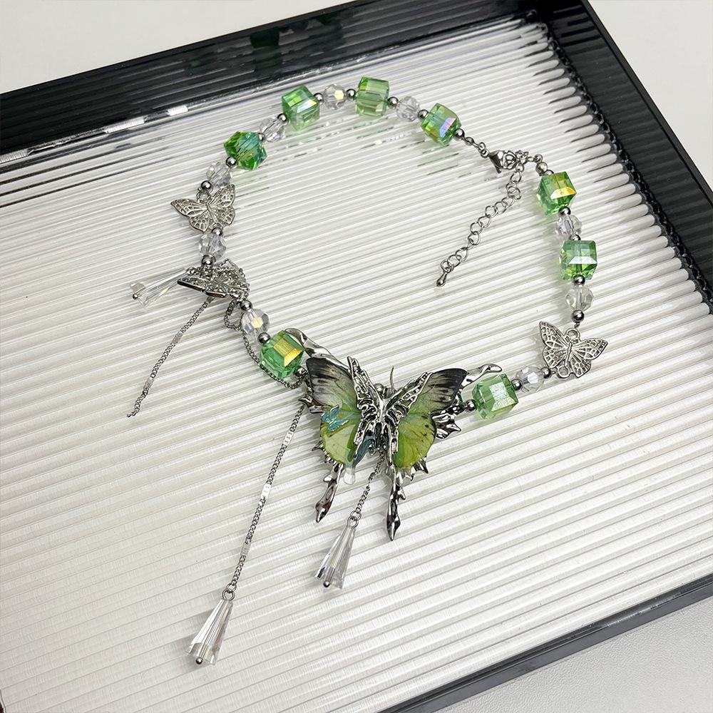 Girl's Green Butterfly Necklace with Imitation Crystal Beads, Tassel Collarbone Chain, Exquisite and Fashionable Necklace, Girl's Gift